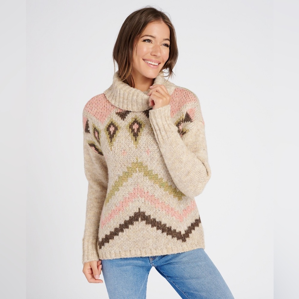 Tribal Jeans Crowl Neck Sweater